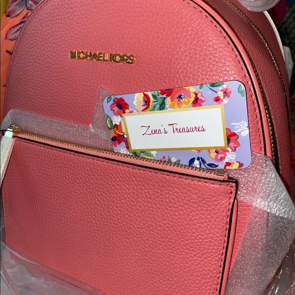 NWT MKLeather Peach Backpack - Picture 3 of 16